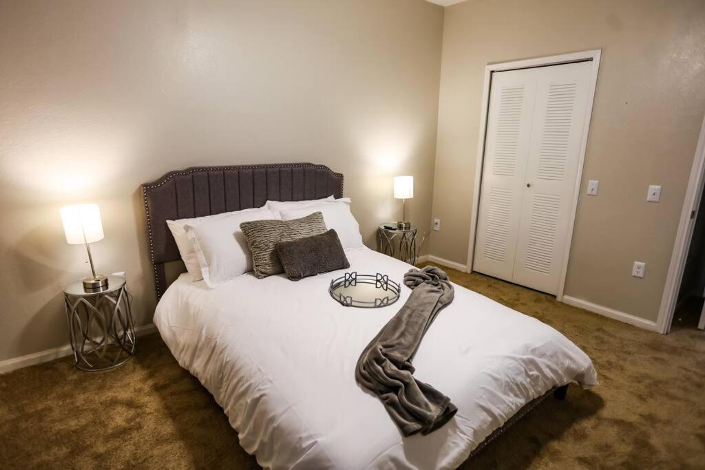 Lux 2Bd 2Ba Minutes From The Water Appartement Pensacola Buitenkant foto