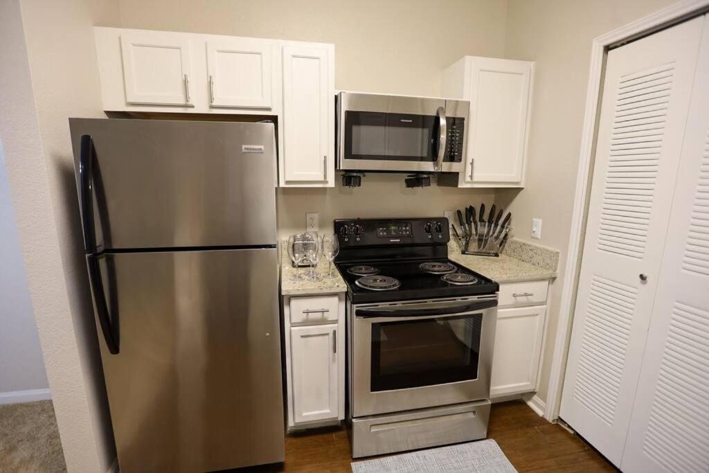 Lux 2Bd 2Ba Minutes From The Water Appartement Pensacola Buitenkant foto