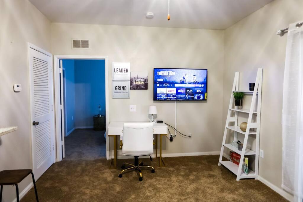 Lux 2Bd 2Ba Minutes From The Water Appartement Pensacola Buitenkant foto