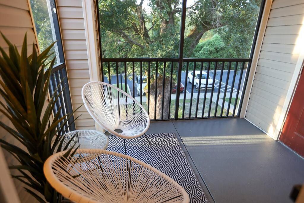 Lux 2Bd 2Ba Minutes From The Water Appartement Pensacola Buitenkant foto